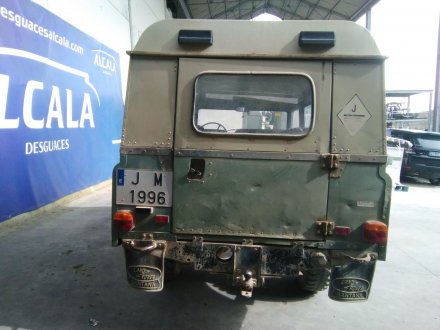 Vehiculo en el desguace: LAND ROVER SANTANA 109