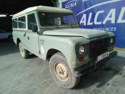 Vehiculo en el desguace: LAND ROVER SANTANA 109