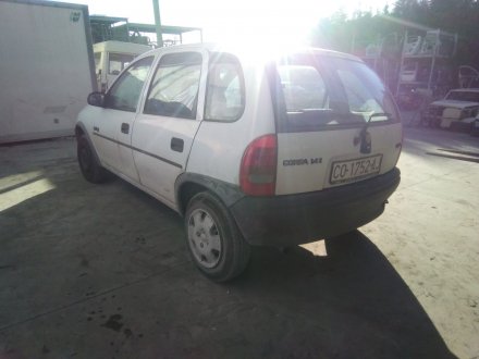 Vehiculo en el desguace: OPEL CORSA B 1.4 CAT (2H6)