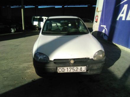 Vehiculo en el desguace: OPEL CORSA B 1.4 CAT (2H6)