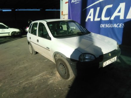 Vehiculo en el desguace: OPEL CORSA B 1.4 CAT (2H6)