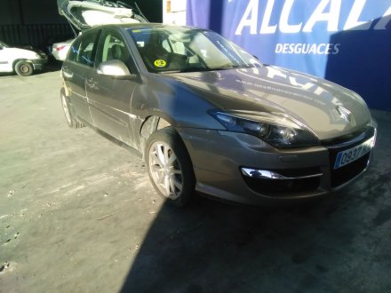 Vehiculo en el desguace: RENAULT LAGUNA III *