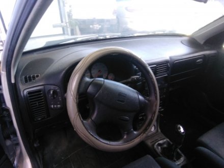 Vehiculo en el desguace: SEAT CORDOBA BERLINA (6K2) 1.6