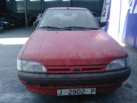 Vehiculo en el desguace: FORD ESCORT BERLINA/TURNIER CLX Berlina