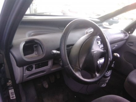 Vehiculo en el desguace: CITROËN XSARA PICASSO 1.6 HDi 110 Exclusive