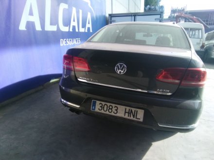 Vehiculo en el desguace: VOLKSWAGEN PASSAT LIM. (362) Exclusive BlueMotion