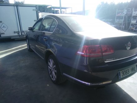 Vehiculo en el desguace: VOLKSWAGEN PASSAT LIM. (362) Exclusive BlueMotion