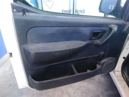 Vehiculo en el desguace: PEUGEOT PARTNER (S1) Combispace