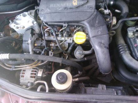 Vehiculo en el desguace: RENAULT SCENIC (JA..) 1.9 dCi Diesel CAT