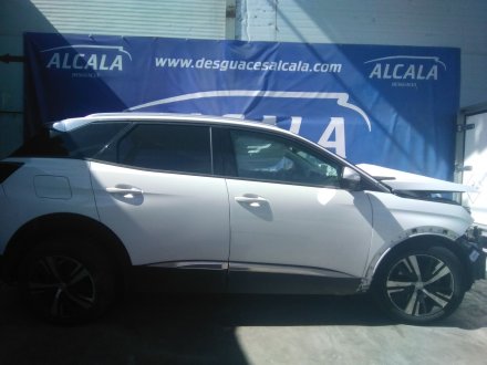 Vehiculo en el desguace: PEUGEOT 3008 *