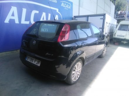 Vehiculo en el desguace: FIAT Grande Punto (199) 1.3 16V Multijet Sport