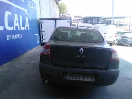 Vehiculo en el desguace: RENAULT MEGANE II BERLINA 5P Dynamique