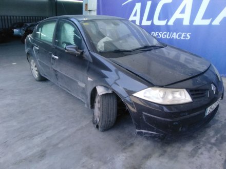 Vehiculo en el desguace: RENAULT MEGANE II BERLINA 5P Dynamique