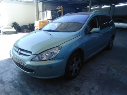 Vehiculo en el desguace: PEUGEOT 307 BREAK / SW (S1) SW