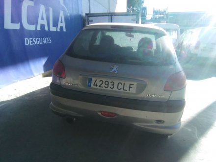 Vehiculo en el desguace: PEUGEOT 206 BERLINA XT