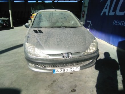 Vehiculo en el desguace: PEUGEOT 206 BERLINA XT