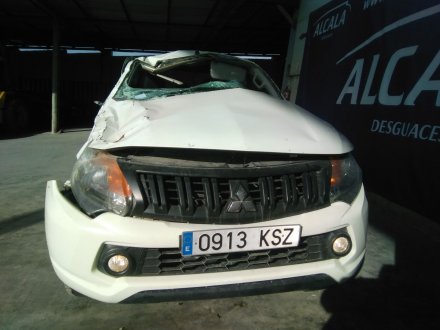 Vehiculo en el desguace: MITSUBISHI L 200 Basis Doppelkabine 4WD