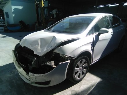 Vehiculo en el desguace: SEAT LEON (1P1) 1.9 TDI