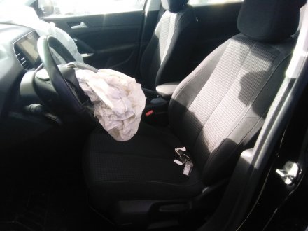 Vehiculo en el desguace: PEUGEOT 308 *