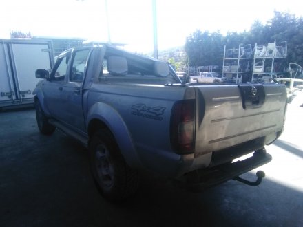 Vehiculo en el desguace: NISSAN PICK-UP (D22) TD Doble Cabina Navara 4X4