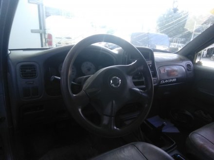 Vehiculo en el desguace: NISSAN PICK-UP (D22) TD Doble Cabina Navara 4X4