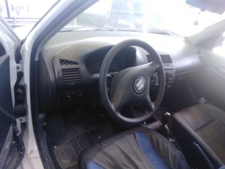 Vehiculo en el desguace: SEAT CORDOBA BERLINA (6K2) 1.9 TDI