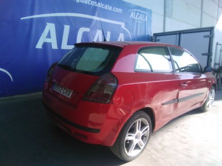 Vehiculo en el desguace: FIAT STILO (192) 1.9 JTD / 1.9 JTD 115 Active