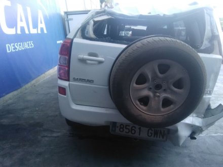 Vehiculo en el desguace: SUZUKI GRAND VITARA JB (JT) 1,9 Ltr. DDIS JLX-E 5-türig