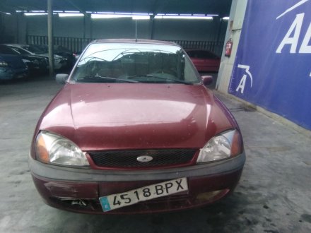 Vehiculo en el desguace: FORD FIESTA BERLINA (DX) 1.3 CAT