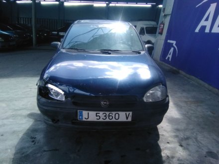 Vehiculo en el desguace: OPEL CORSA B Base