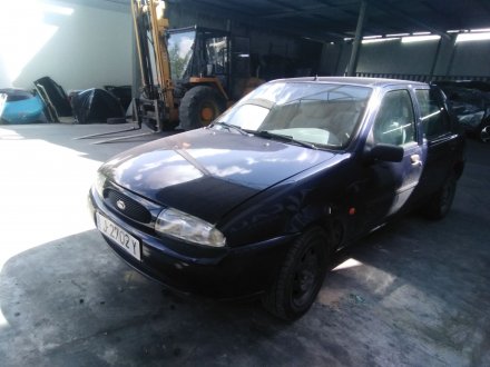 Vehiculo en el desguace: FORD FIESTA BERLINA 1.3 CAT