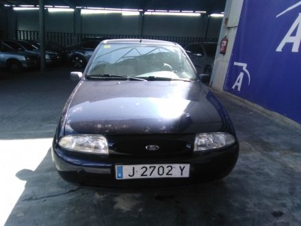 Vehiculo en el desguace: FORD FIESTA BERLINA 1.3 CAT