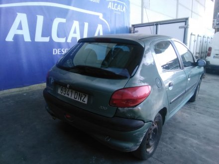 Vehiculo en el desguace: PEUGEOT 206 BERLINA XT