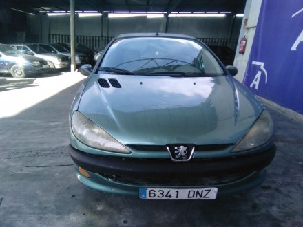 Vehiculo en el desguace: PEUGEOT 206 BERLINA XT