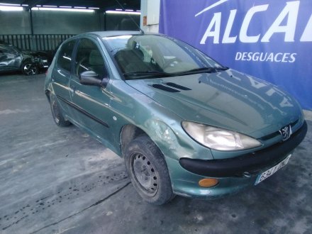 Vehiculo en el desguace: PEUGEOT 206 BERLINA XT