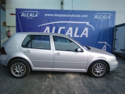 Vehiculo en el desguace: VOLKSWAGEN GOLF IV BERLINA (1J1) 1.9 TDI