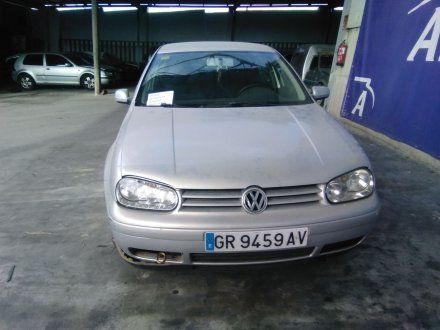 Vehiculo en el desguace: VOLKSWAGEN GOLF IV BERLINA (1J1) 1.9 TDI