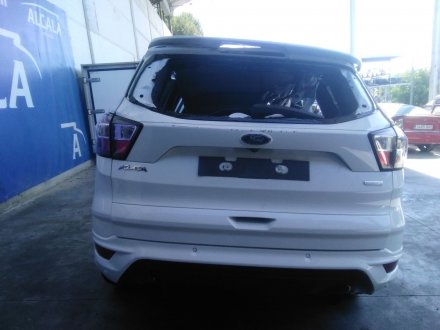 Vehiculo en el desguace: FORD KUGA (CBS) Titanium