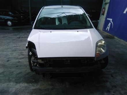 Vehiculo en el desguace: FORD Fiesta (CBK) *