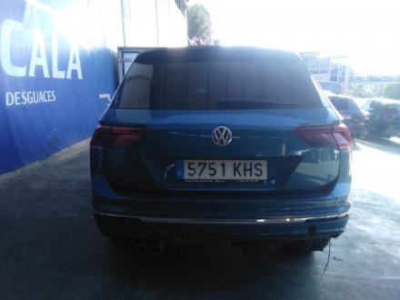 Vehiculo en el desguace: VOLKSWAGEN TIGUAN *