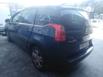 Vehiculo en el desguace: PEUGEOT 5008 *