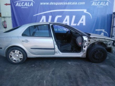 Vehiculo en el desguace: RENAULT LAGUNA II (BG0) 1.6 16V