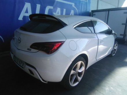 Vehiculo en el desguace: OPEL ASTRA J GTC *