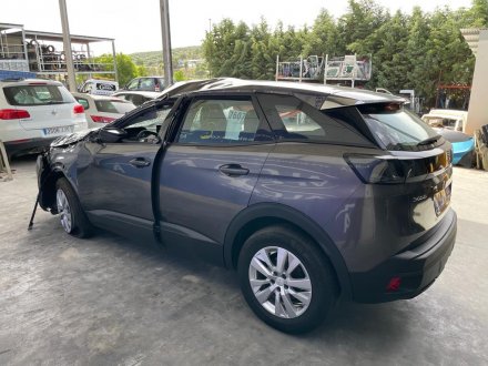 Vehiculo en el desguace: PEUGEOT 3008 *
