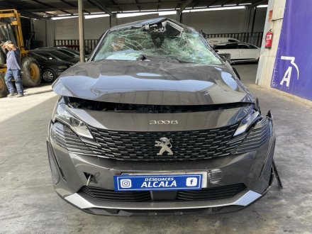 Vehiculo en el desguace: PEUGEOT 3008 *