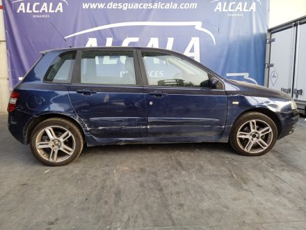 Vehiculo en el desguace: FIAT STILO (192) 1.9 JTD / 1.9 JTD 115 Dynamic