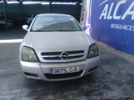 Vehiculo en el desguace: OPEL VECTRA C BERLINA Club