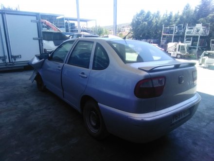 Vehiculo en el desguace: SEAT CORDOBA BERLINA (6K2) 1.4 16V