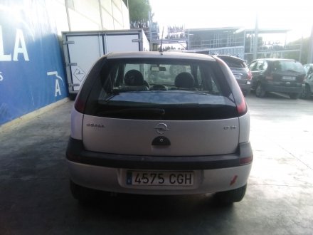 Vehiculo en el desguace: OPEL CORSA C 1.7 16V DI CAT (Y 17 DTL / LK8)