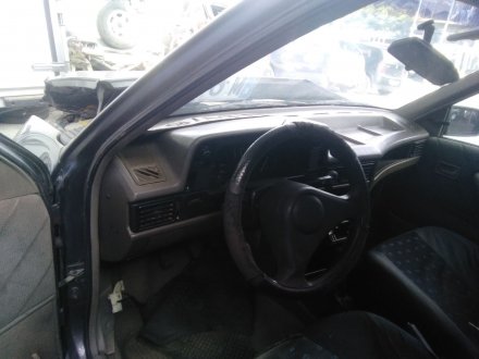 Vehiculo en el desguace: OPEL KADETT E GL Berlina